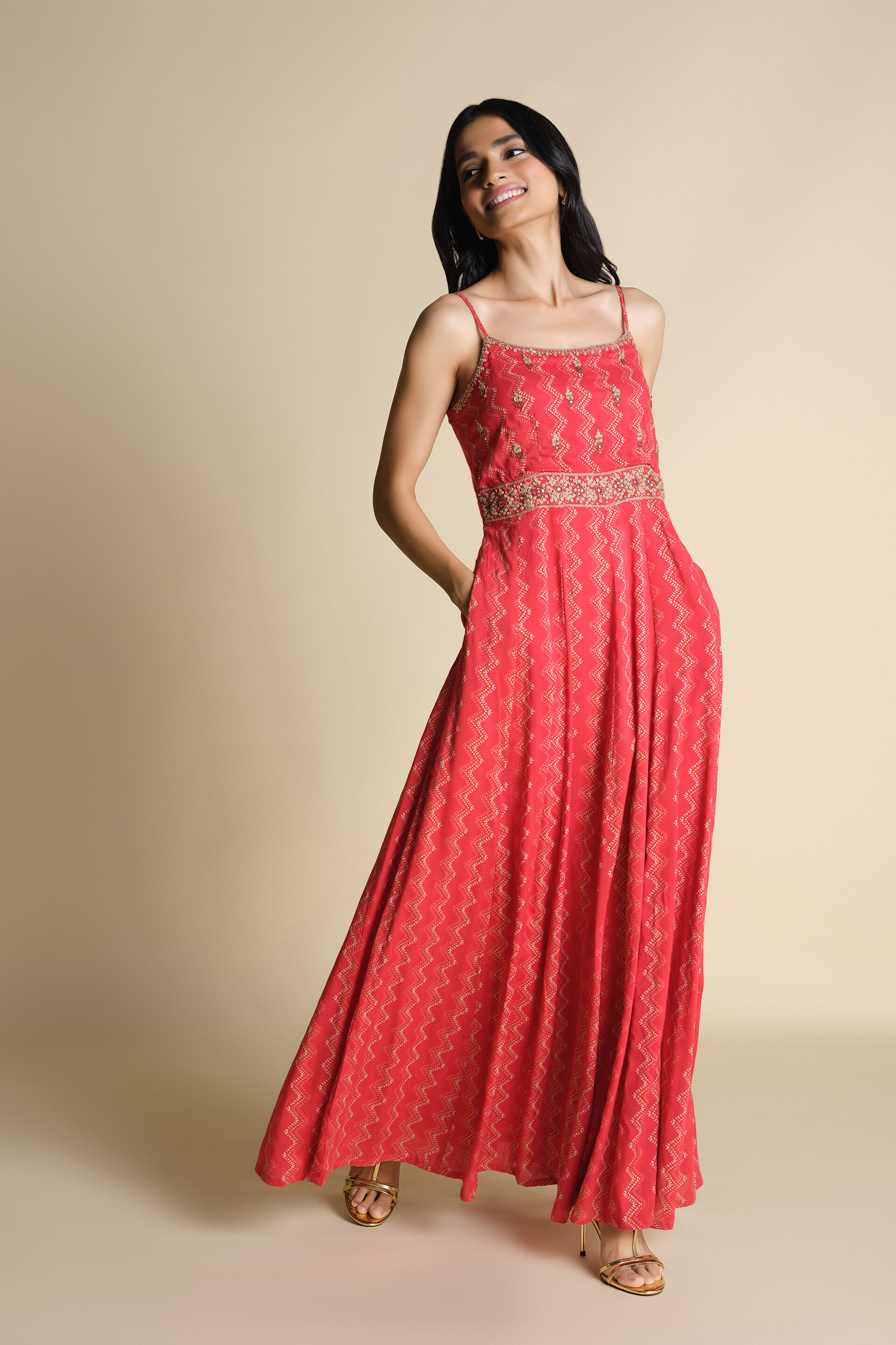 Saare Naache Shrug Set, Red, image 3